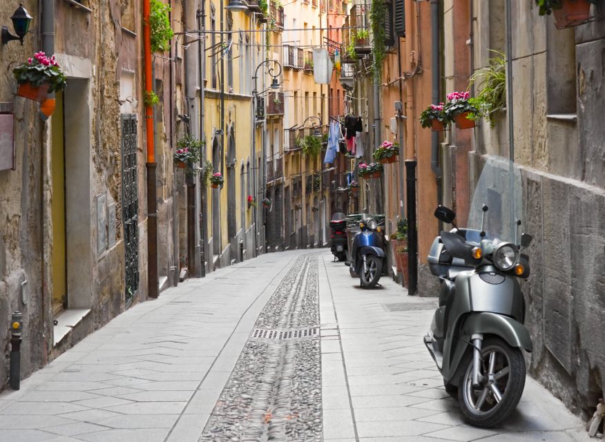 Cagliari: Walking Tour of the Old City - Medieval towers and the city’s defenses