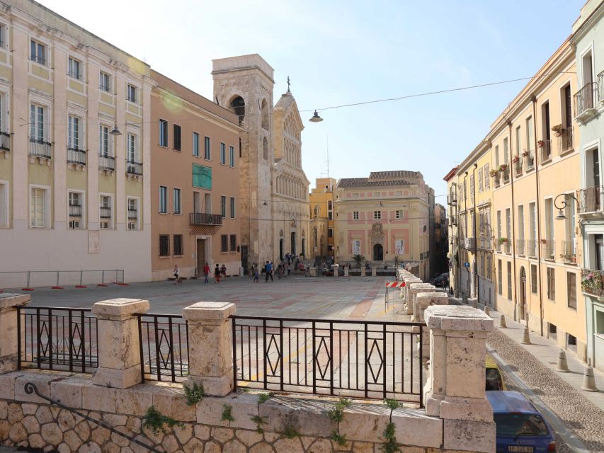 Cagliari: walking tour through the alleys of Castello - Entering Cagliari’s medieval Castello district