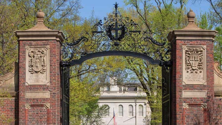 Cambridge, Massachusetts: MIT and Harvard Walking Tour - Starting at MIT near Kendall Square