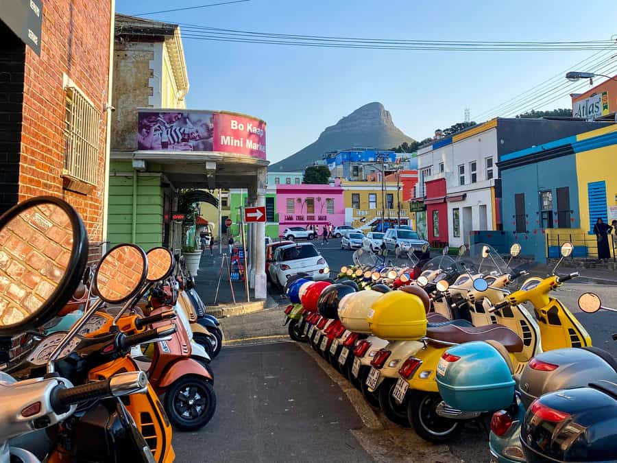 Cape Town: Art, Culture & History Walking Tour - Long Street, from Victorian facades to city life