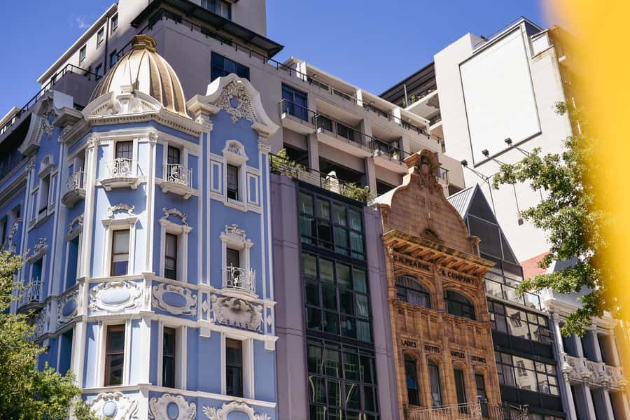 Cape Town: Art, Culture & History Walking Tour - Greenmarket Square and Cape Town’s creative side