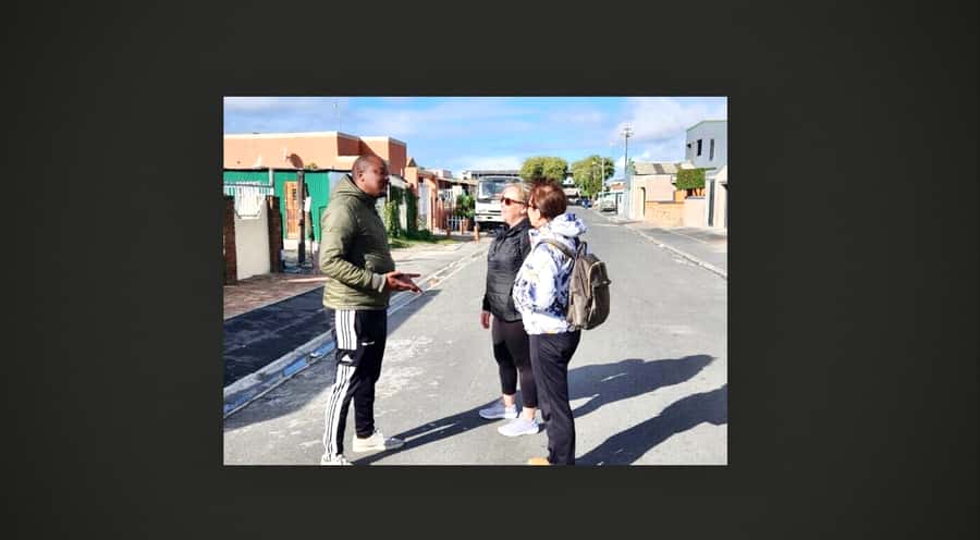 Cape Town: Nathi Langa Township Walking Tour - Walking through Langa with Nathi or Zuzie