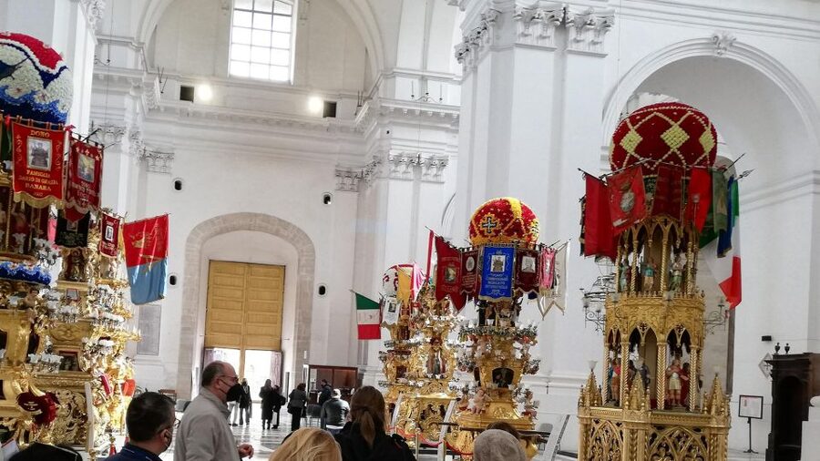 Catania: City Highlights Walking Tour - The Pescheria fish market
