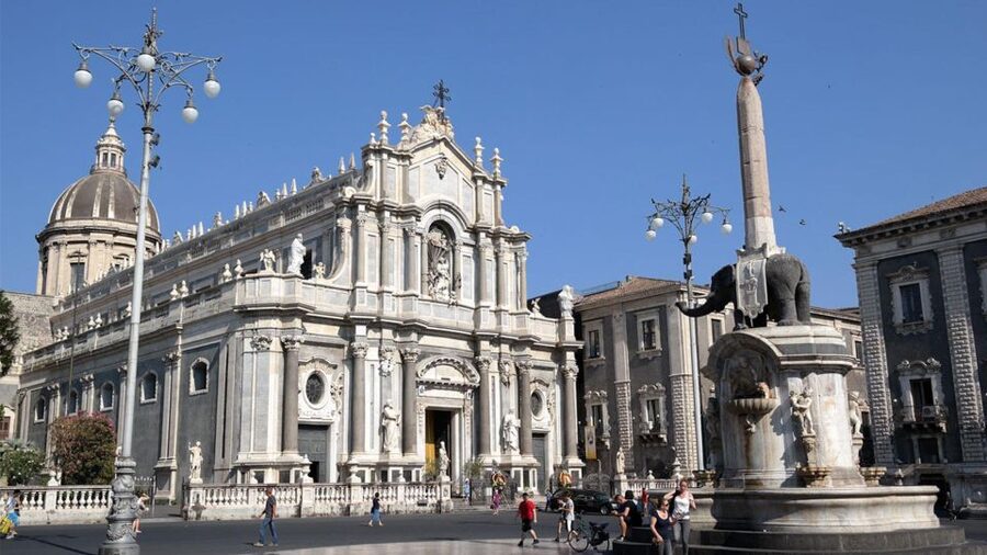 Catania: City Highlights Walking Tour - Piazza Stesicoro and traces of the ancient city
