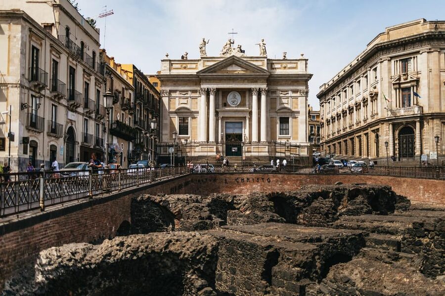 Catania: Guided Street Food Walking Tour - Piazza Duomo and selz connect landmarks with local habits