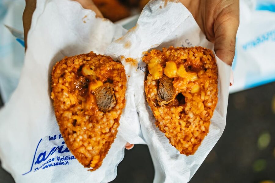 Catania: Guided Street Food Walking Tour - Morning or evening: choose based on what you want to eat