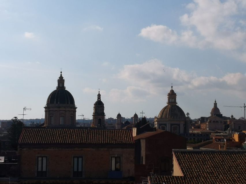 Catania: Heart of the City Guided Walking Tour - Catania Cathedral and the first 30 minutes