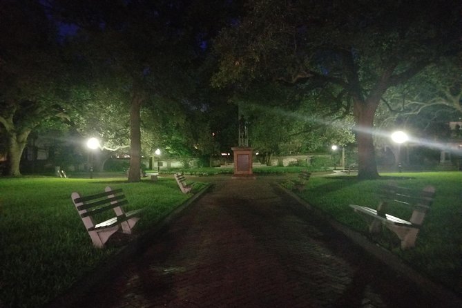 Charleston's Pleasing Terrors Night-Time Walking Ghost Tour - How frightening is it?