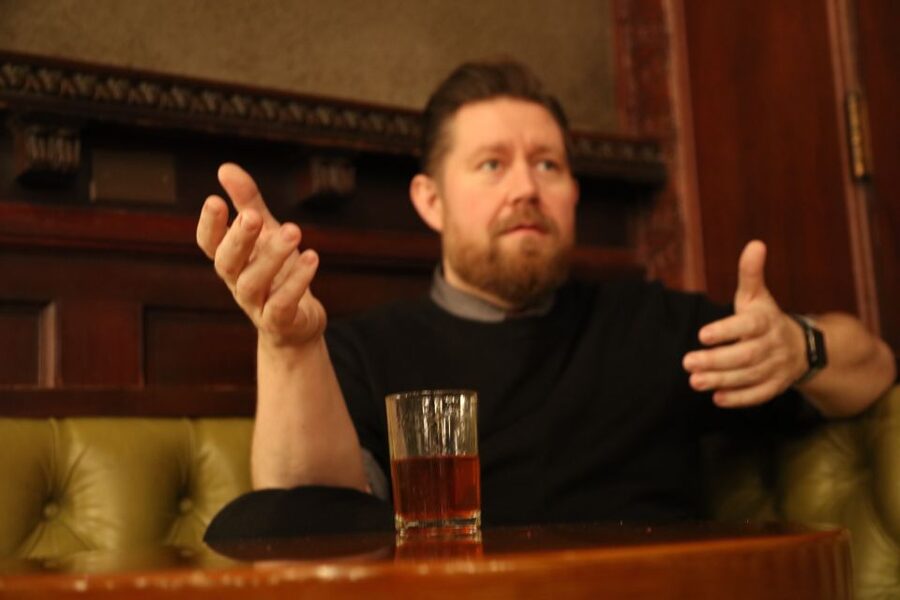 Chicago: Prohibition Speakeasies Bus Tour or Walking Tour - What happens inside the speakeasies