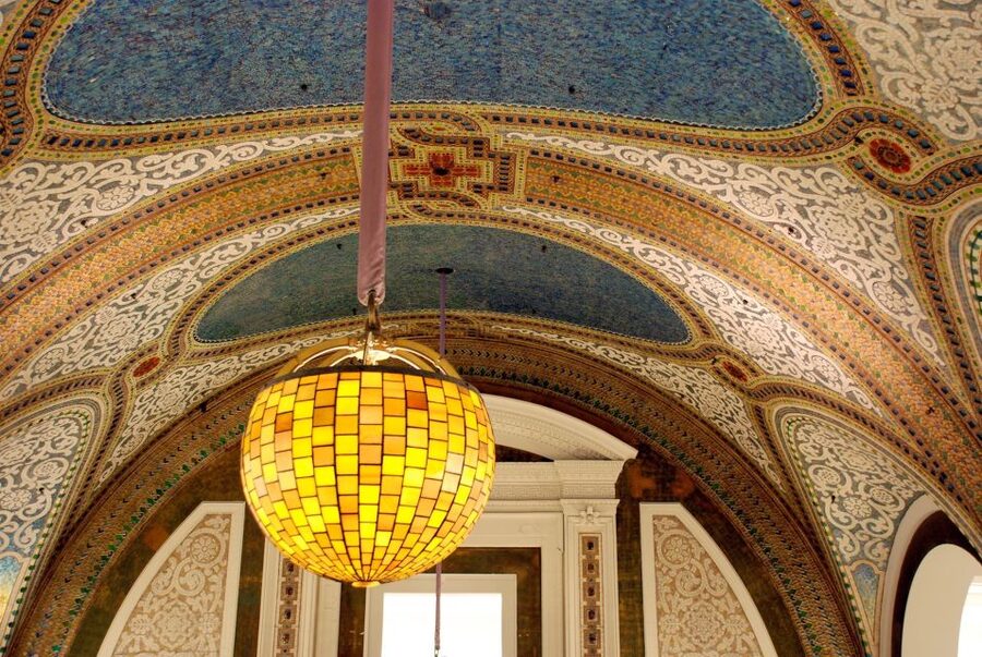 Chicago: Treasures of the Golden Age Walking Tour - Price and what you receive for $35