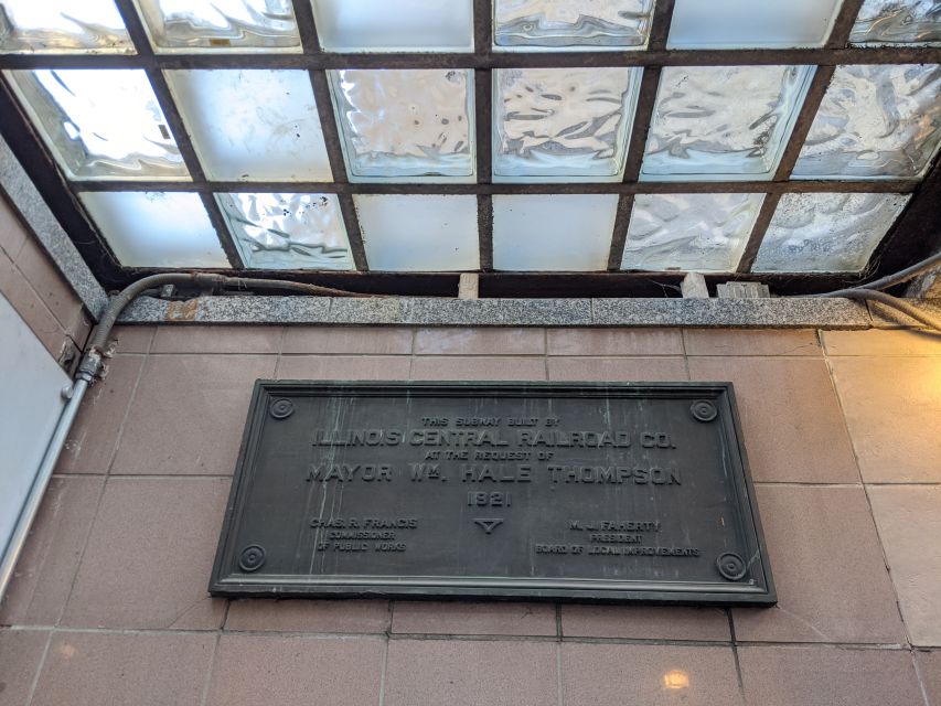 Chicago: Underground Pedway & Downtown Secrets Walking Tour - Architecture and public art below street level