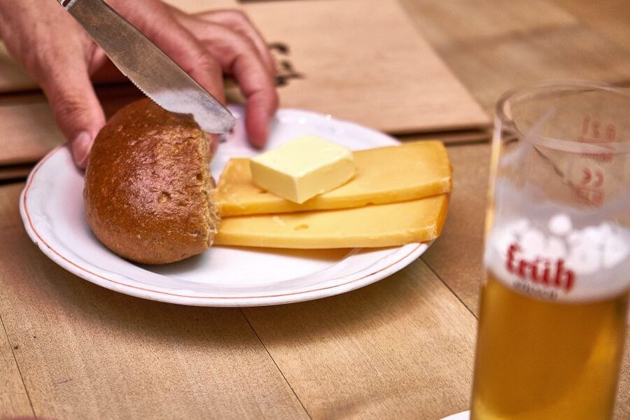 Cologne: Südstadt Guided Foodie Walking Tour - Who will enjoy this Südstadt food walk