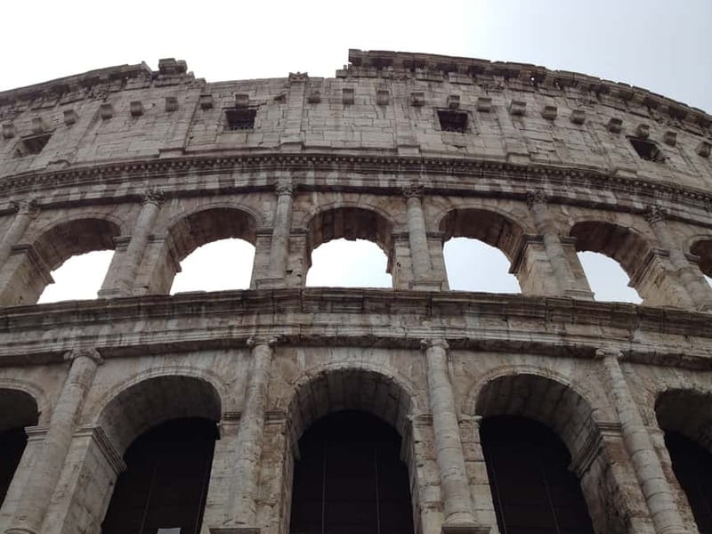 Colosseum, Forum & Palatine Hill Guided Walking tour - Walking through the Roman Forum