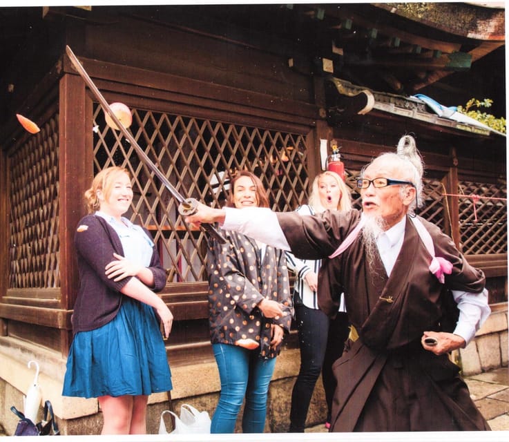 Cool Kyoto: 5-Hour Walking Tour with the Last Samurai - A Buddhist temple and Shinto shrine