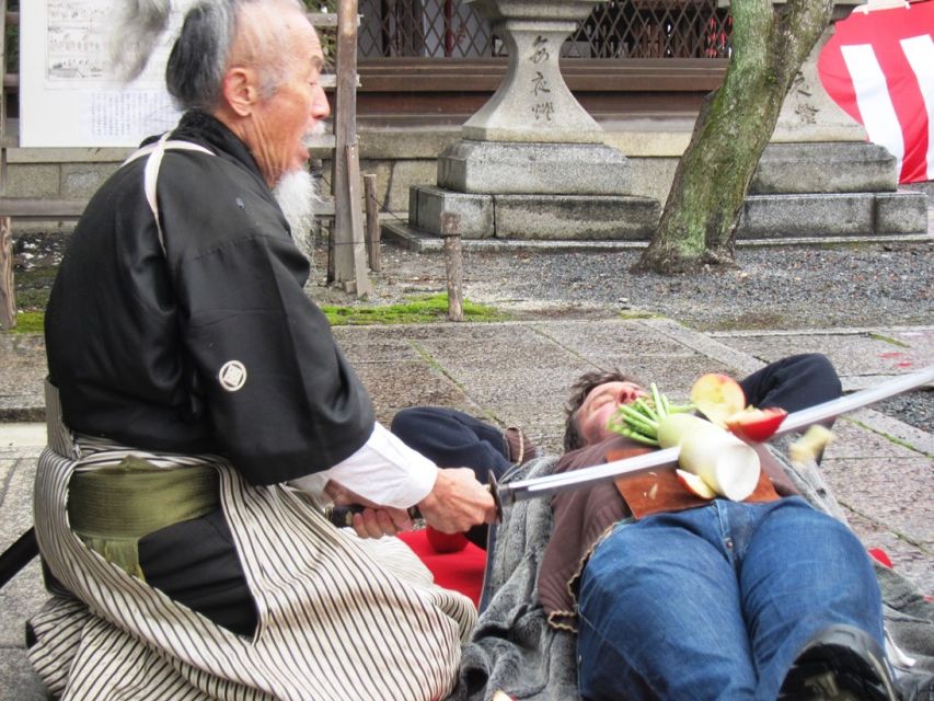 Cool Kyoto: 5-Hour Walking Tour with the Last Samurai - Market food and a light local lunch