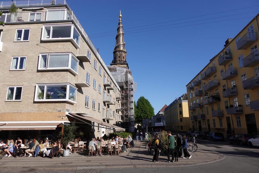 Copenhagen: Christiania & Christianshavn Guided Walking Tour - Christianshavn’s canals and the Church of Our Saviour