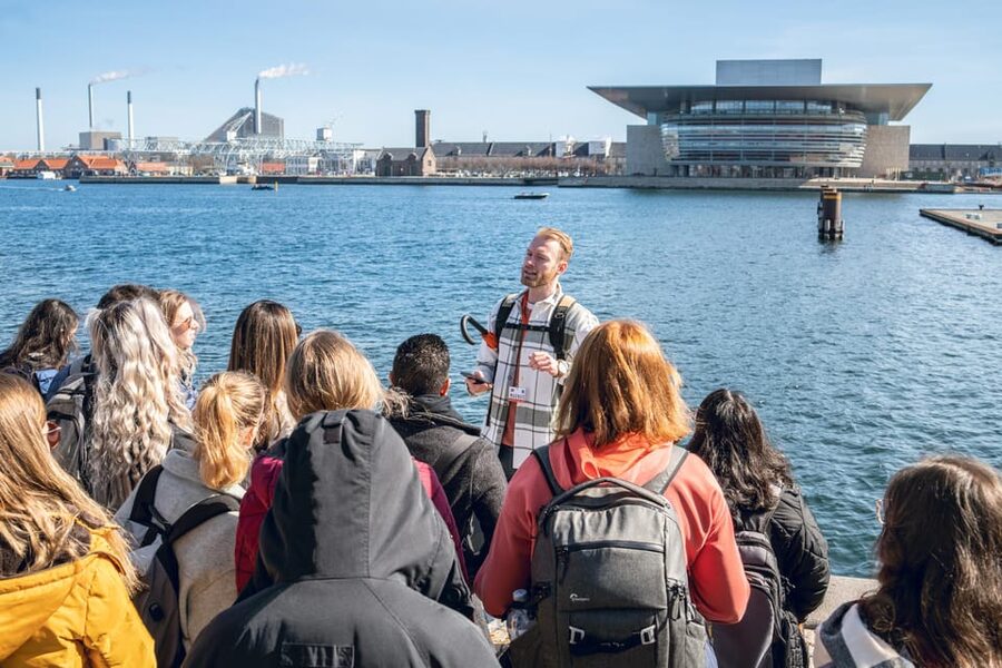Copenhagen: Group Walking Tour - City Highlights - 2 Hours - Starting at Gammel Strand and Bishop Absalon
