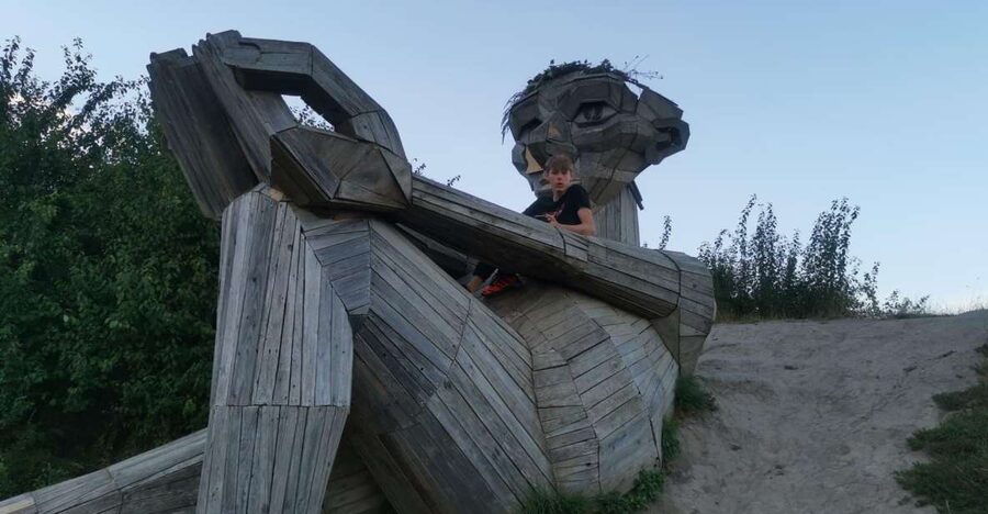 Copenhagen: The Six Forgotten Giants Hunt and Nature Walk - Teddy Friendly closes the route