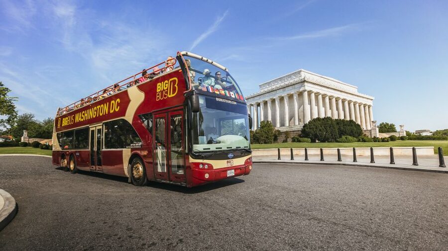 DC: Hop-On Hop-Off with 17 Stops plus Arlington Walking Tour - How much time should you allow?
