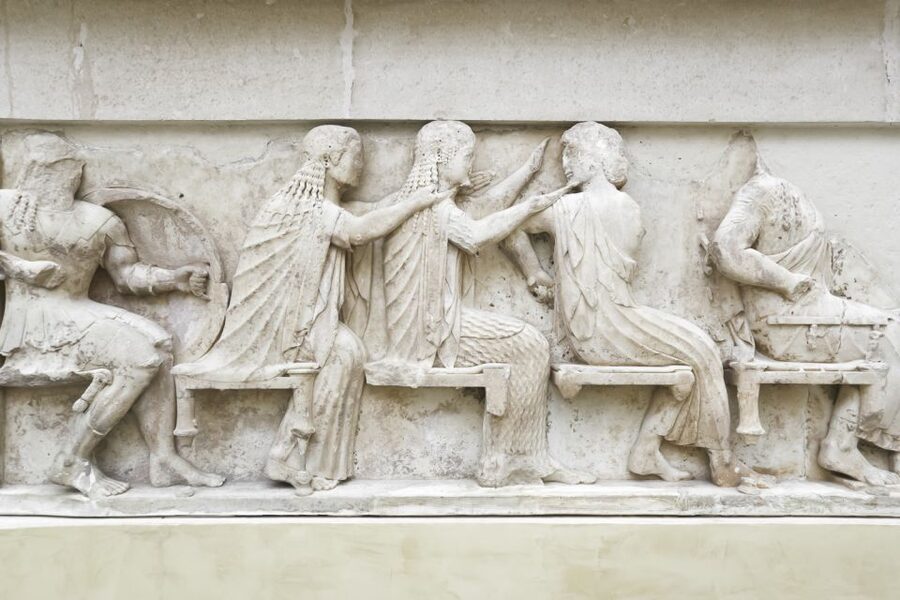 Delphi Guided Walking Tour and Admission Ticket - Who should book this Delphi tour?