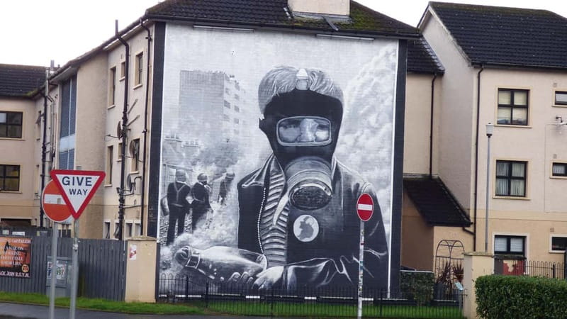 Derry: Bloody Sunday and Bogside Murals Walking Tour - Is the $35 price good value?