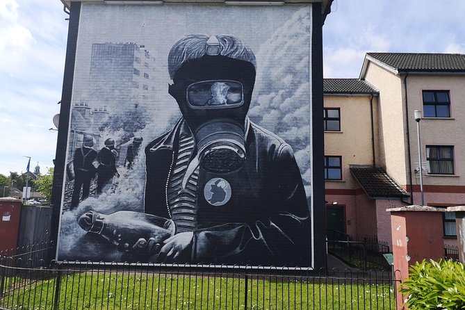 Derry City: The Troubles Bogside Walking Tour. - Bloody Sunday and the hardest part of the walk