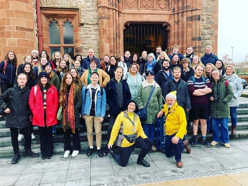 Derry: McCrossan’s Public Walking Tour of the Historic City - Finding the banner at Foyleside