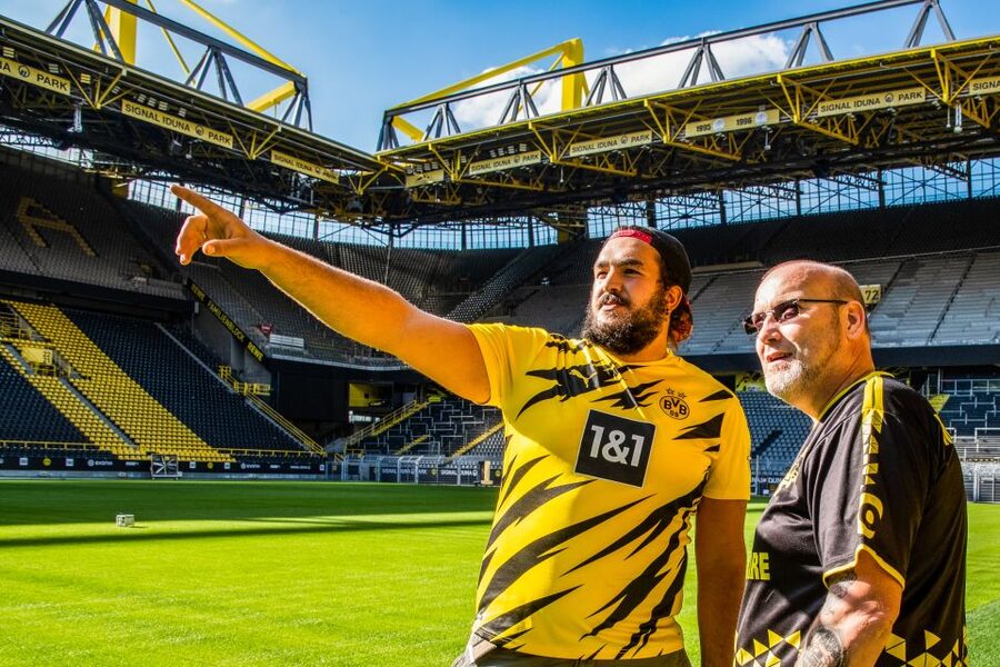 Dortmund: BVB Self-Guided Stadium Walk - Sitting in the coaching zone