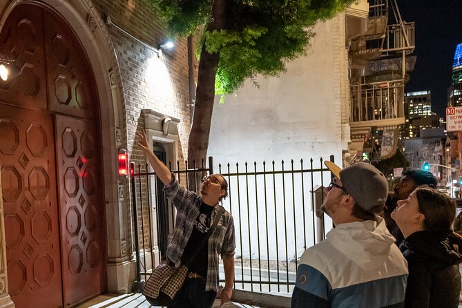 Dreaded Dead Descent of the District: DC Ghost Tour - The White House Visitor Center and Blair House