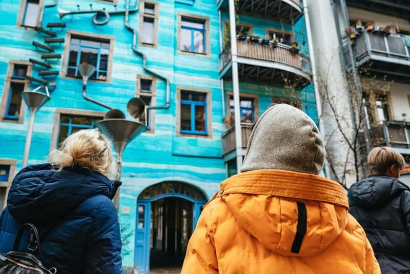 Dresden: Neustadt District Street Art Guided Walking Tour - What the 90 Minutes Feel Like
