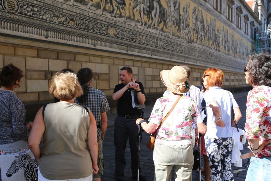 Dresden: Private Guided Walking Tour - What $212 means for your group