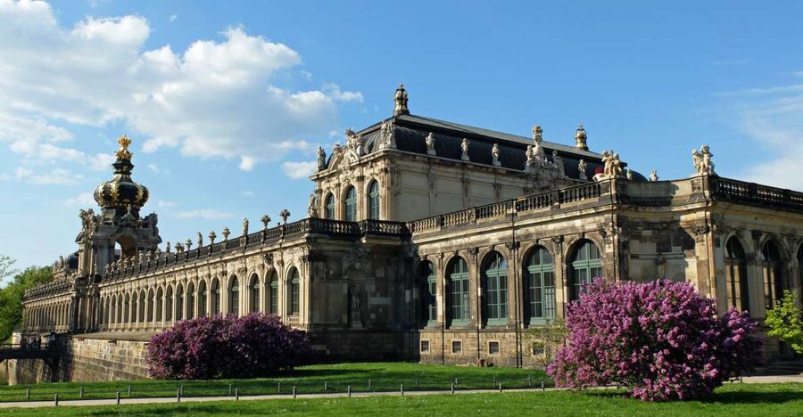 Dresden: Shared Small Group Walking Tour in English - A strong first look at Dresden’s Old Town