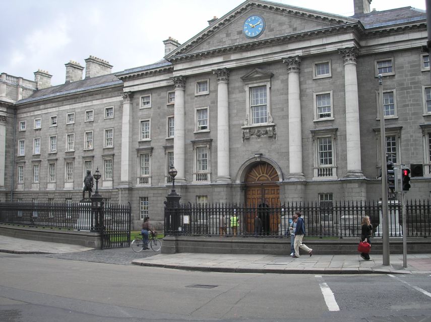 Dublin: Highlights and Hidden Corners Walking Tour - Why this Dublin walk works so well