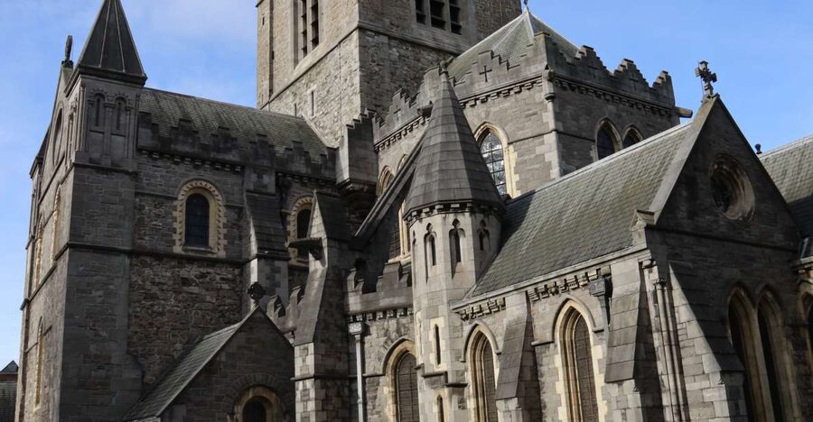 Dublin: Macabre History Walking Tour - Along the river, where ordinary streets turn grim