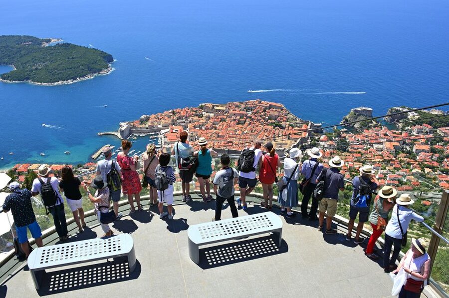 Dubrovnik: Cable Car, Walking Tour and City Walls Combo - Adding the City Walls
