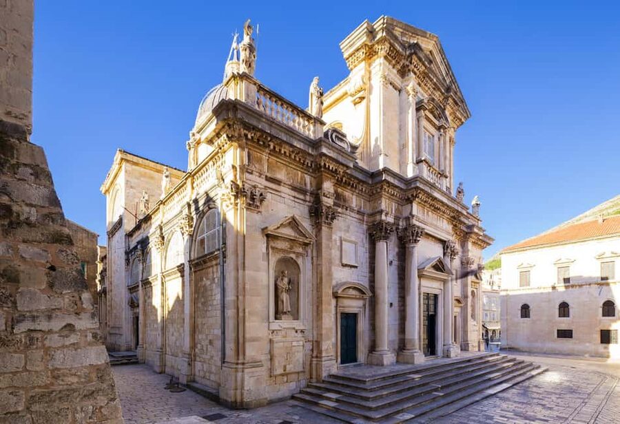 Dubrovnik: City Walls, Old Town Walking Tour & Adriatic View - Starting at Pile Gate, Dubrovnik’s natural front door