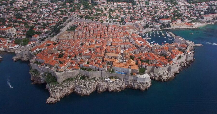 Dubrovnik: Early Bird Walking Tour - What the guides add
