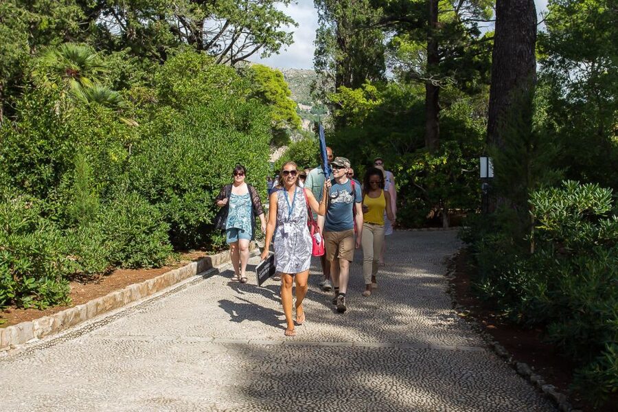 Dubrovnik: Game of Thrones&Lokrum Island Walking Tour - Sitting on the official Iron Throne