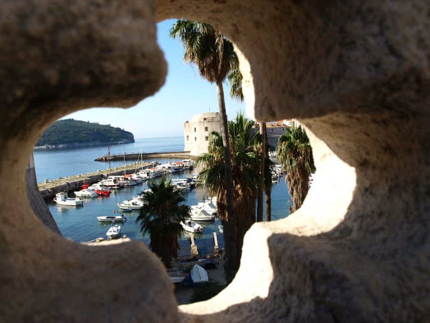 Dubrovnik: Old Town & City Walls Private Walking Tour - From the walls to Stradun