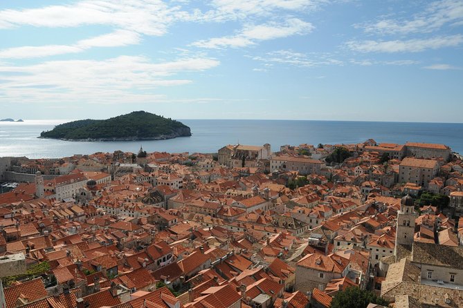 Dubrovnik Old Town History Walking Tour - Side streets, religious communities, and Gundulic Square