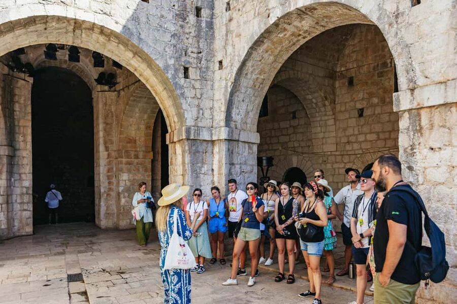 Dubrovnik: The Original Game of Thrones Tour & Lokrum Option - Choosing the two-hour walk