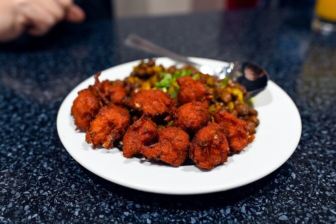 East London Indian Food Tour with 8+ Authentic Food Tastings - Curries, naan, and tandoori dishes