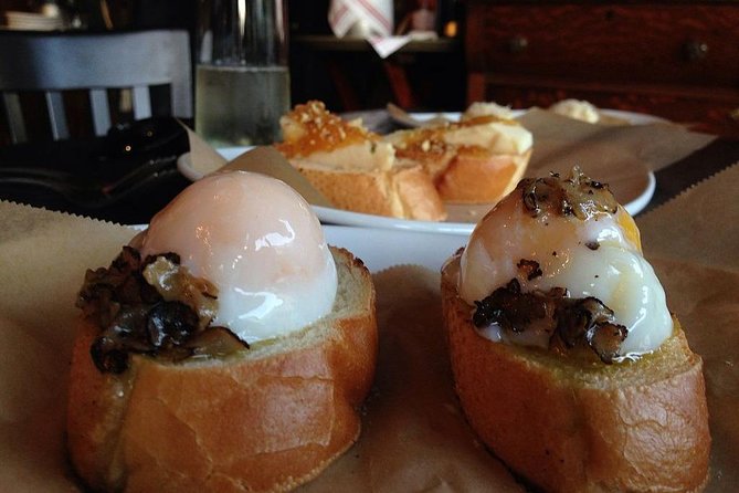 Eat Like a Local: Venice 3-Hour Small-Group Food Tasting Tour - Santa Croce brings more cicchetti