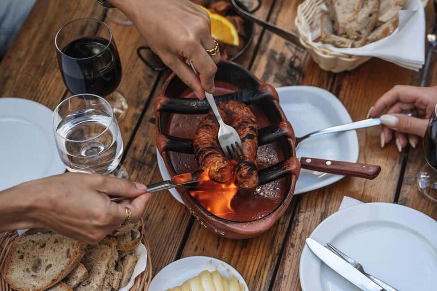 Eat & Walk Through Lisbon: A Local Food & Wine Experience - Rua dos Fanqueiros and the story of rebuilt Lisbon