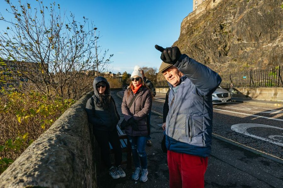 Edinburgh: 3-Hour Guided Walking Tour - St. Giles’ Cathedral and the heart of the Royal Mile