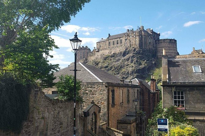 Edinburgh Castle Guided Walking Tour in English - Your free time after the 90-minute walk