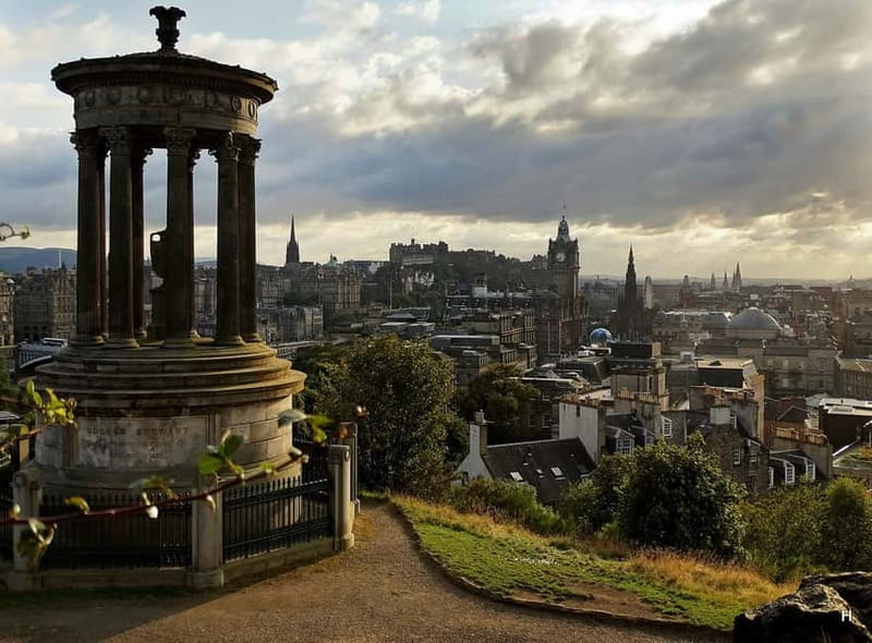 Edinburgh: Dark History Royal Mile Walking Tour - Is $20 good value?