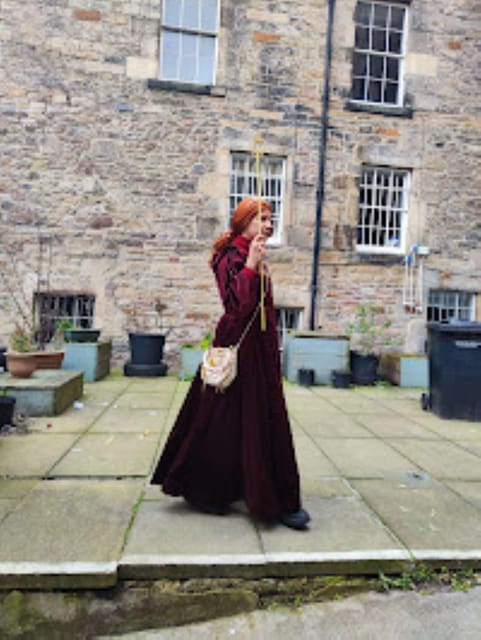 Edinburgh: Guided Ghost Walking Tour - Starting at the Royal Mile police box