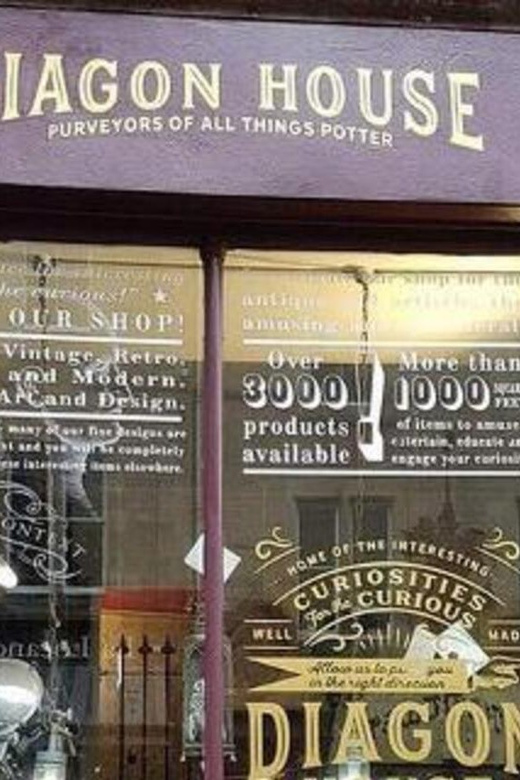 Edinburgh: Guided Harry Potter Walking Tour - Greyfriars Kirkyard and Tom Riddle’s grave