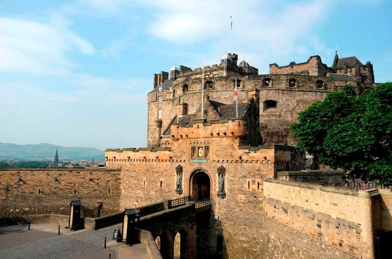 Edinburgh: Multi-Sensory Old Town Historical Walking Tour - Why this walk works as an Edinburgh introduction